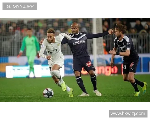 亚眠主场迎战波尔多双方争夺关键三分的激烈对决