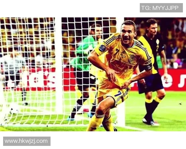 克罗斯在绿茵场上的传奇之路与未来展望：从球场巨星到战术大师的蜕变