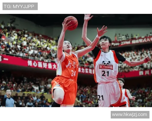 内蒙古女篮迎战上海队力争主场胜利展现强大实力