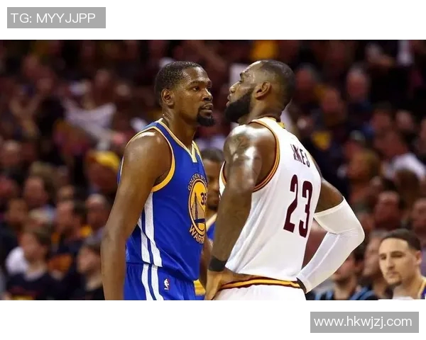 凯文杜兰特与詹姆斯的巅峰对决谁将成为NBA历史最佳球员 凯文杜兰特与詹姆斯的巅峰对决谁将成为NBA历史最佳球员