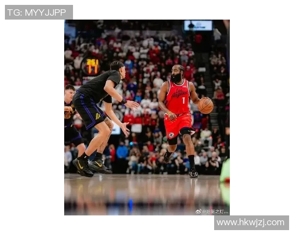 季前赛精彩对决快船与湖人展开激烈角逐期待新赛季的精彩表现