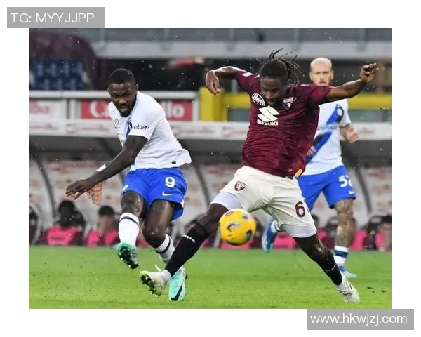 意甲焦点战费拉拉主场迎战都灵球队全力争胜展现实力