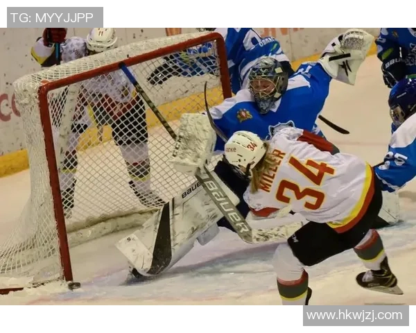 重庆滑板队在世界攀岩锦标赛中以57分领跑积分榜展现强劲实力