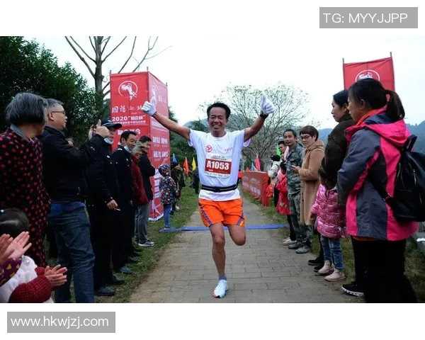 重庆飞盘队在马拉松大满贯中的拼搏与突破之路揭秘