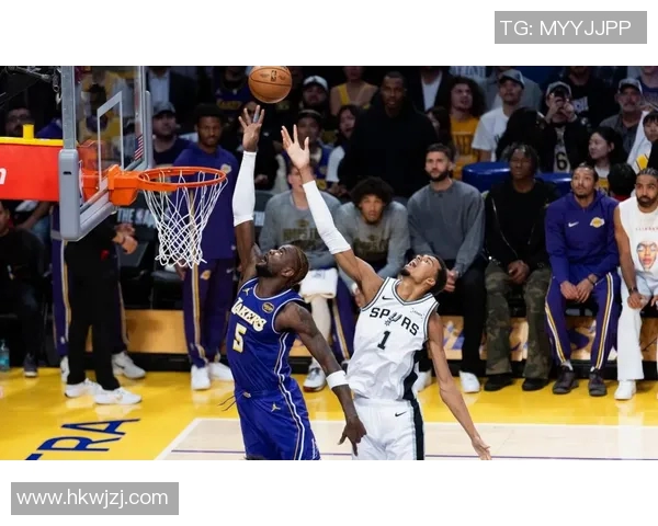 2013年季后赛经典对决马刺与湖人激战回顾与精彩瞬间分析